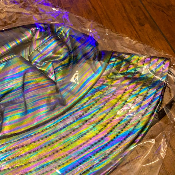 LAST ONE! Trippy Metallic Bucket Hat - Picture 2 of 4